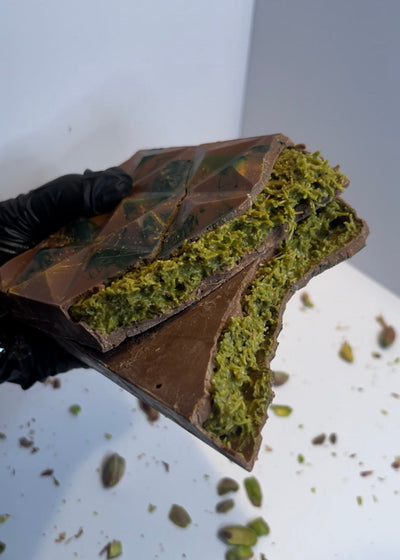 Pistachio Kunafa Bar