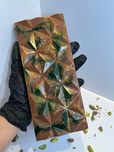 Pistachio Kunafa Bar